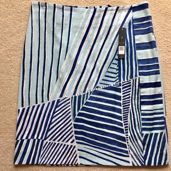 Nic & Zoe Navy, White & Light Blue Palm Leaf Skirt Size 8 - Picture 6 of 13